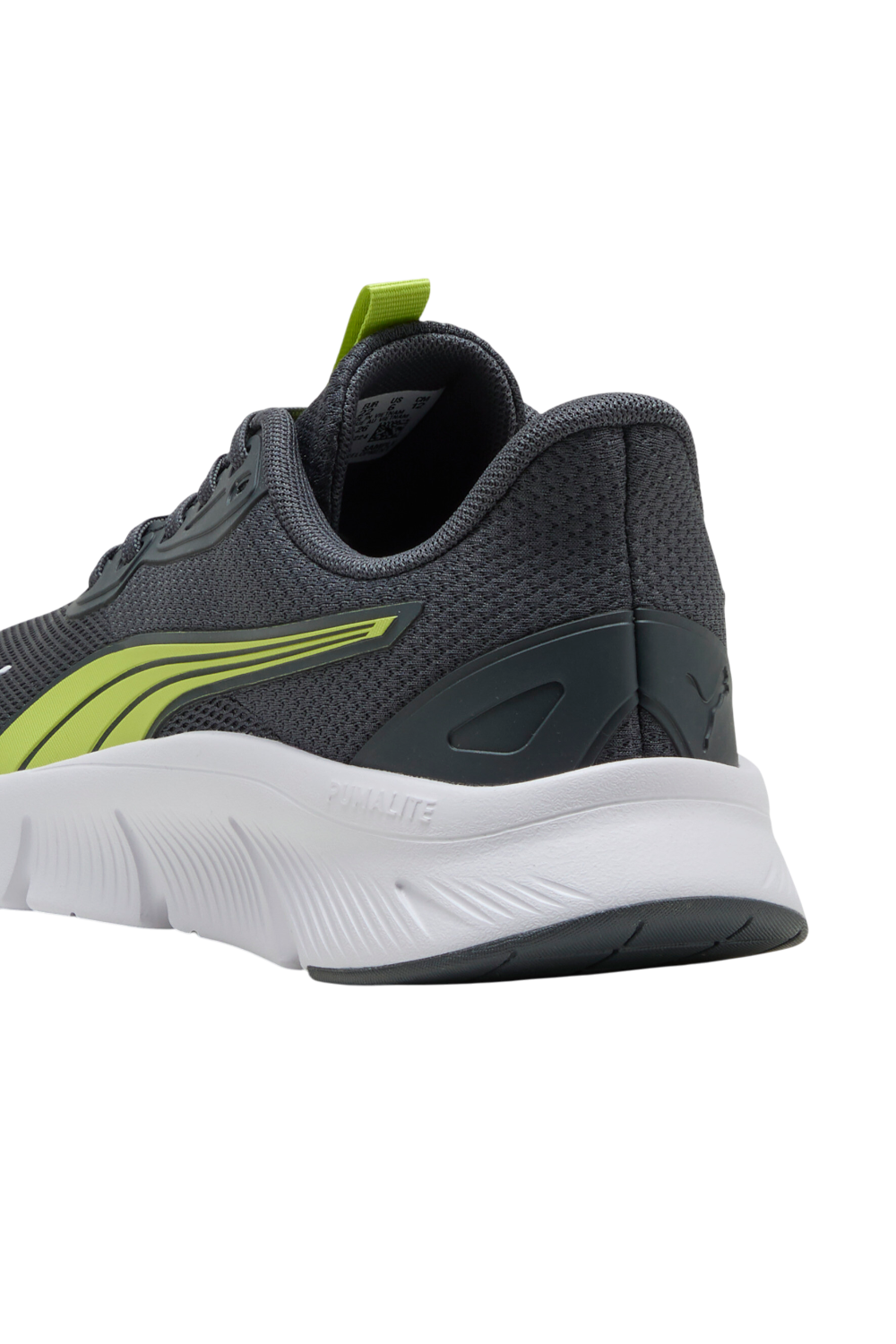 נעלי סניקרס פלקס פוקוס