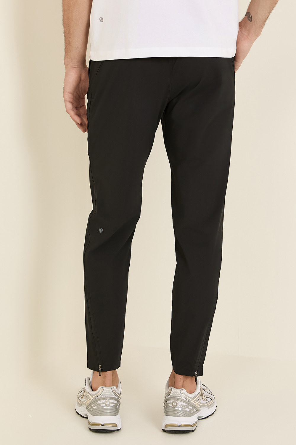 תמונת דוגמן אחורית של Pace Breaker Pant