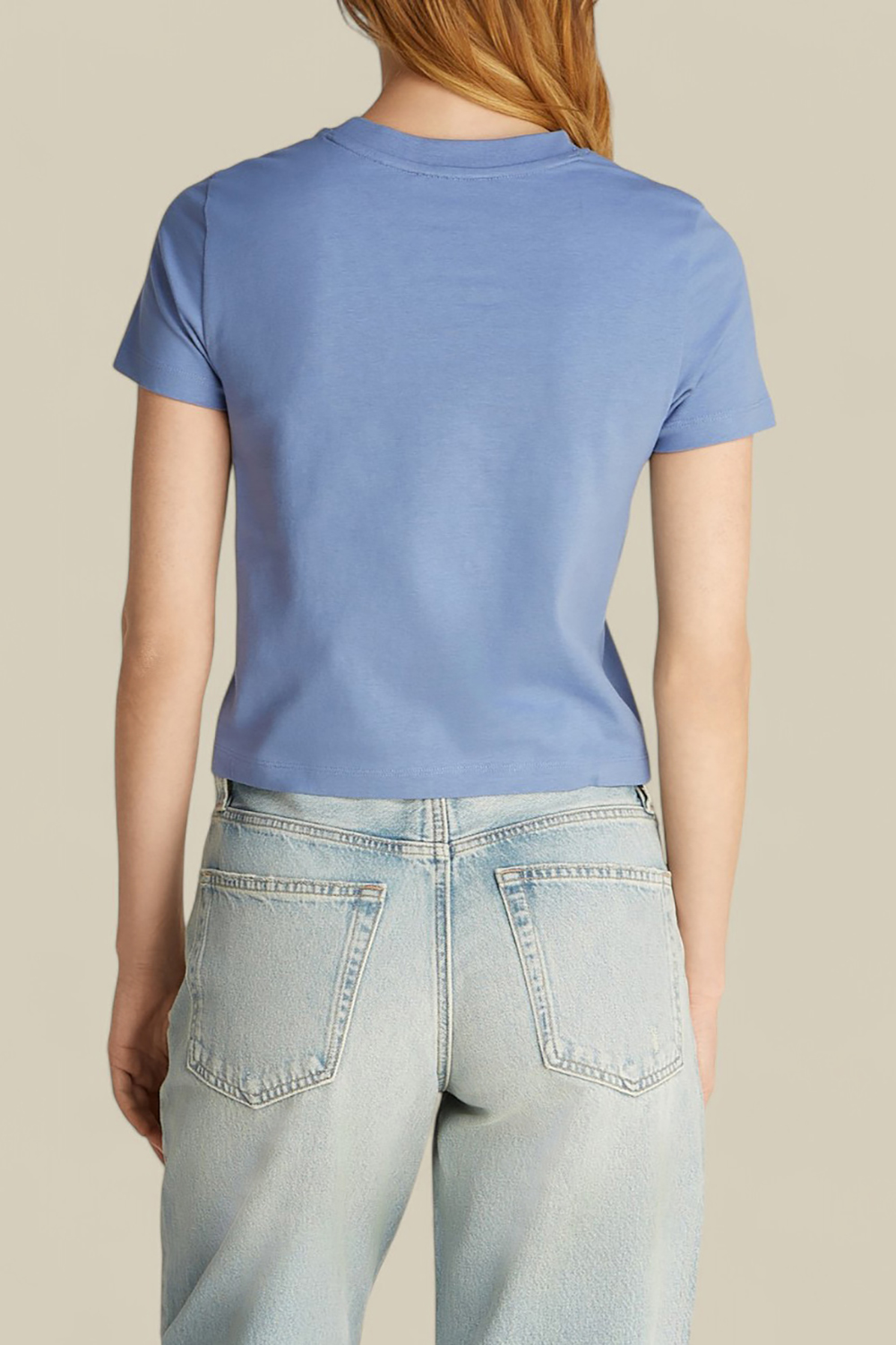 תמונת דוגמן אחורית של חולצת בייבי טי