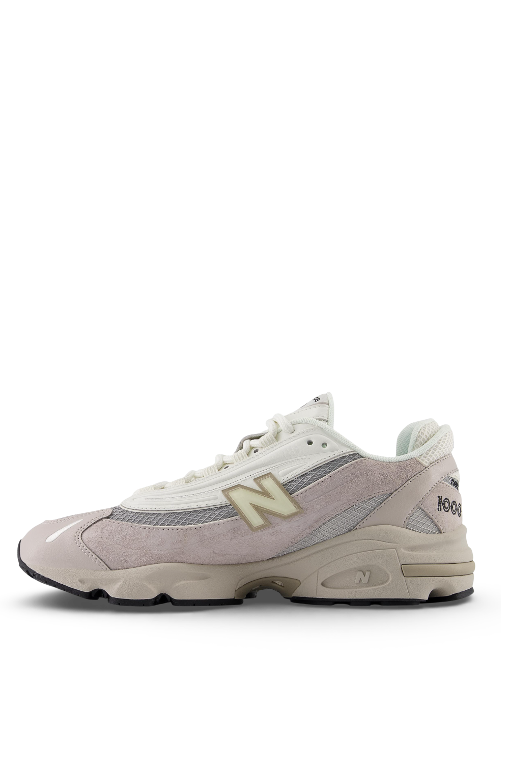 תמונה אחורית של נעלי סניקרס 1000