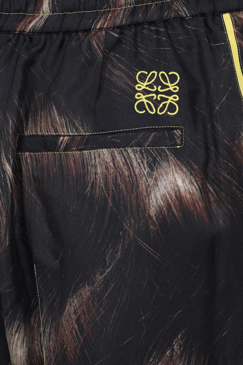 תמונה אחורית של מכנסי פיג'מה ממשי עם הדפס שיער