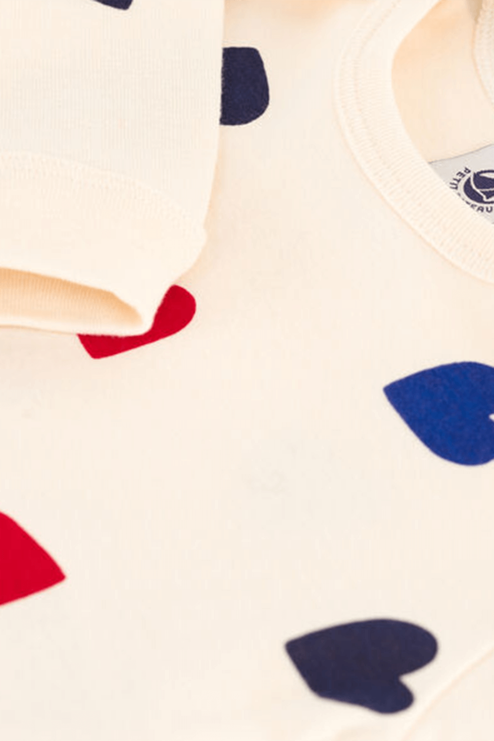 תמונת תקריב של אוברול שינה ארוך מכותנה אורגנית - גילאי 3-36 חודשים