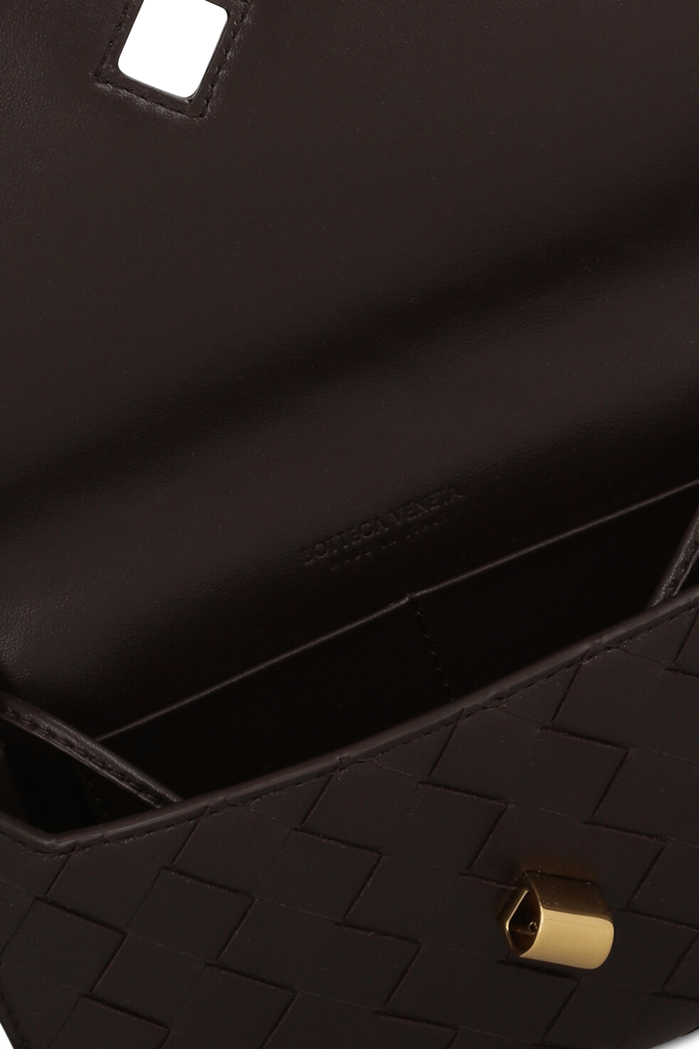 תמונת פנים של תיק קלאץ'