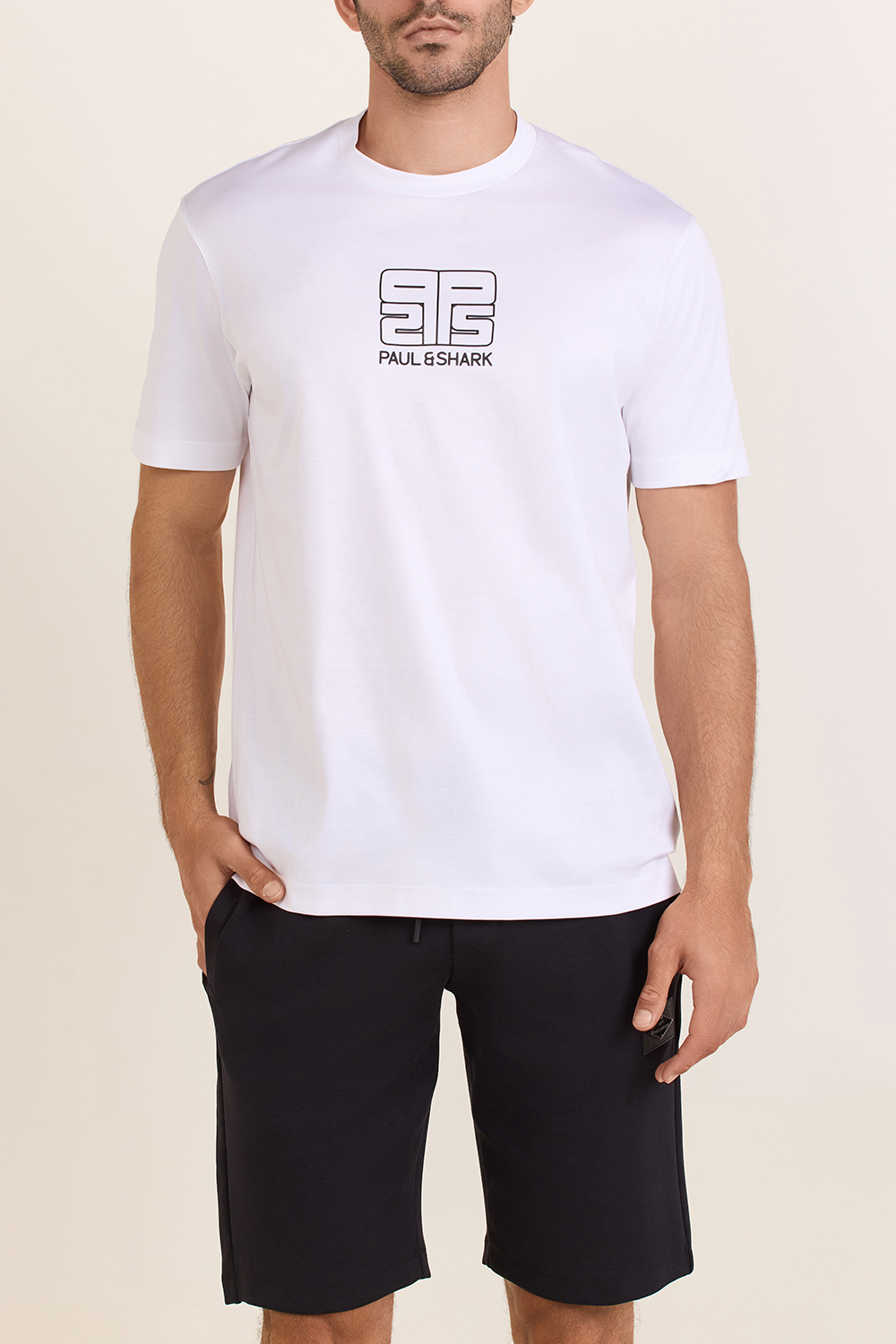 תמונת דוגמן קידמית של חולצת טי