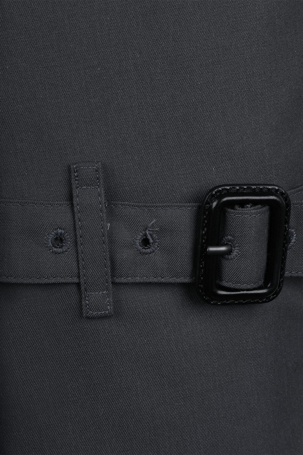 תמונת פנים של מעיל טרנץ' צ'לסי מכופתר