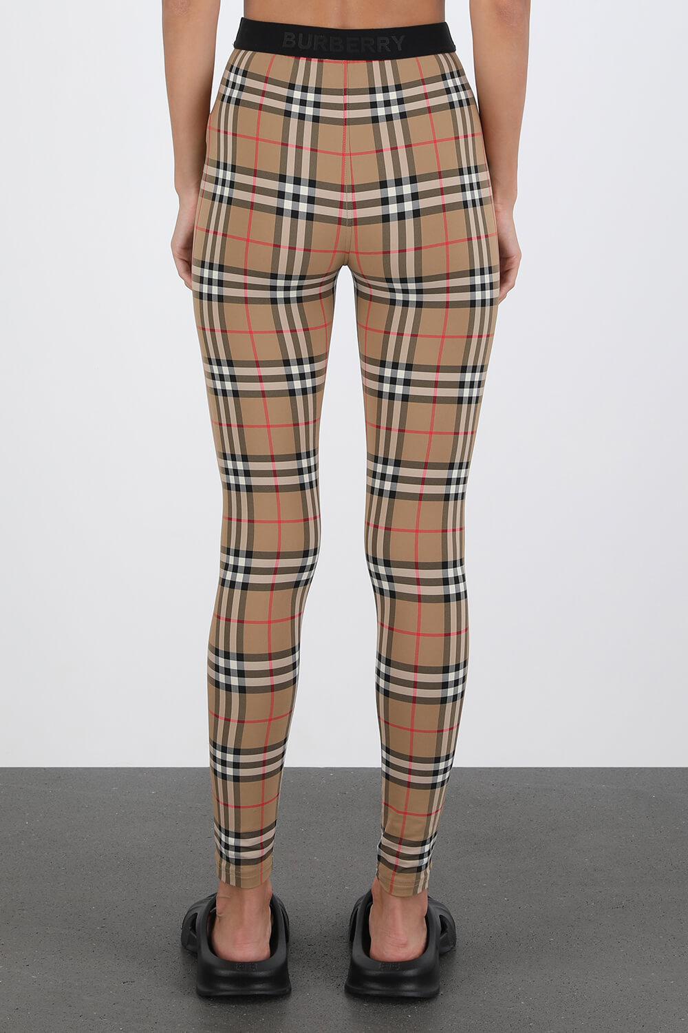 תמונת דוגמן אחורית של Logo Detail Vintage Check Leggings