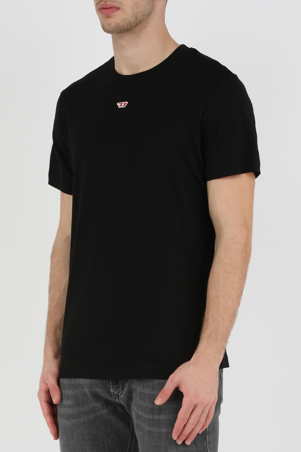 חולצת טי מכותנה בגוון שחור עם פאצ' לוגו בחזית DIESEL