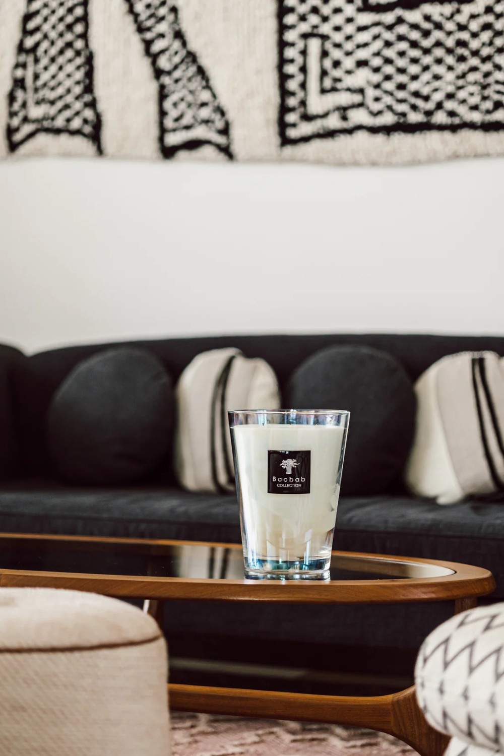 תמונת תקריב של Max 35 Madagascar Vanilla Candle