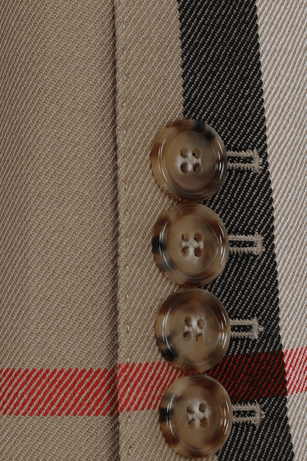 תמונה אחורית של בלייזר משבצות מצמר וכותנה