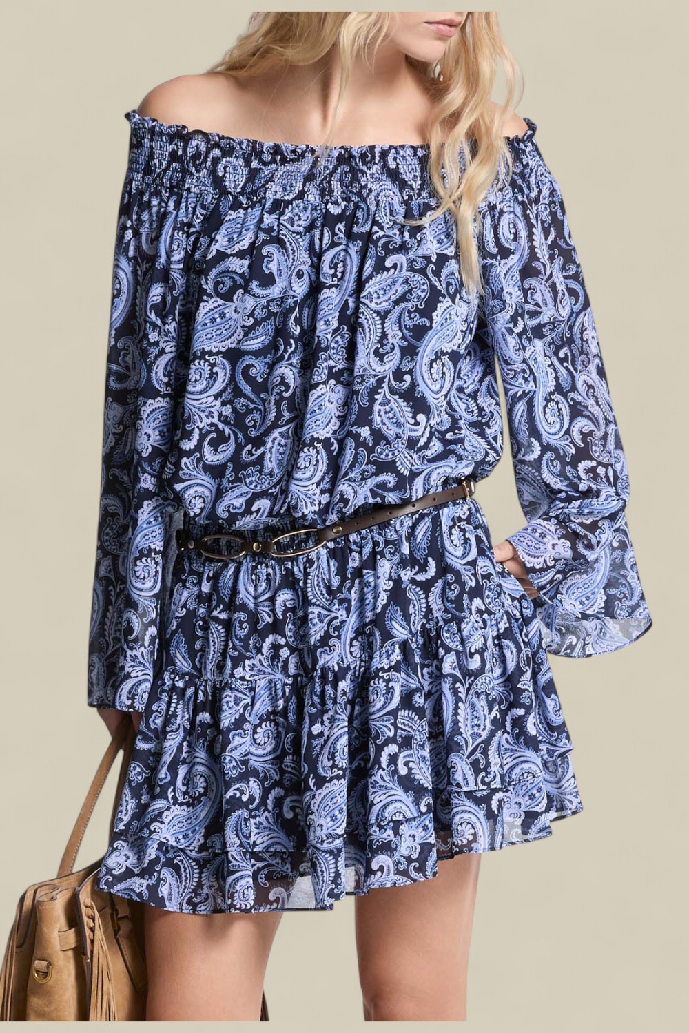 תמונת דוגמן קידמית של שמלת מיני אוף-שולדרס