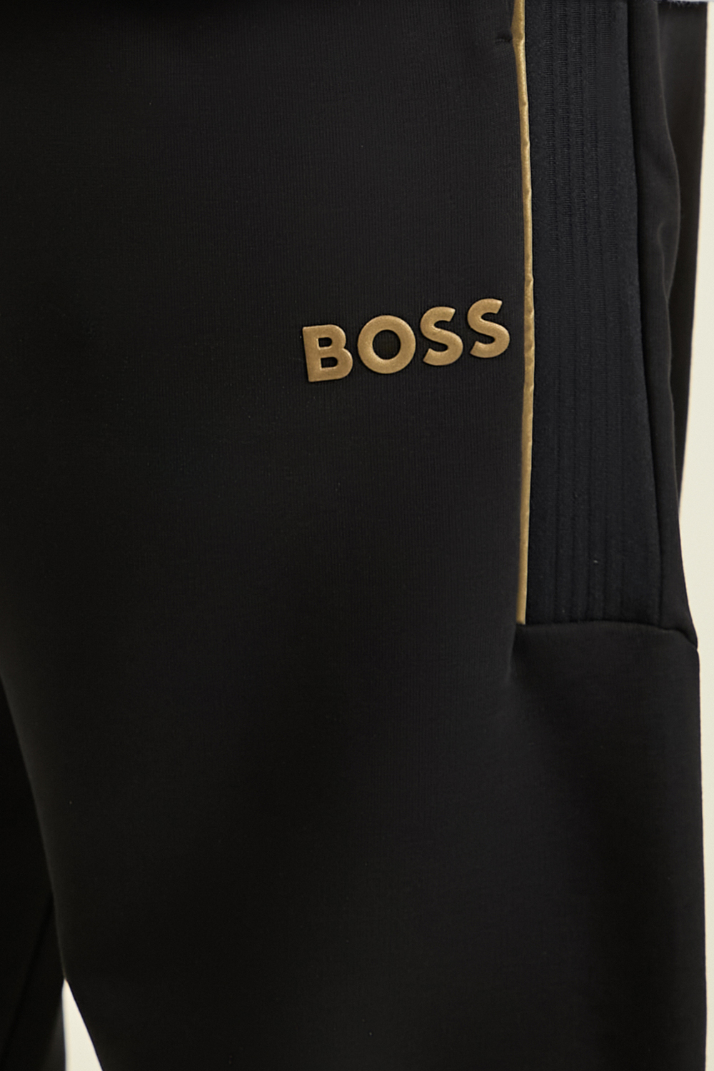 סט ספורטיבי