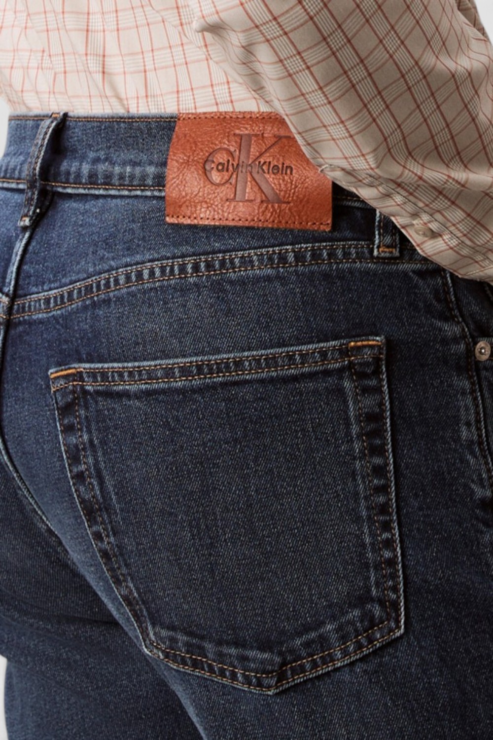 מכנסי ג'ינס בגזרה ישרה