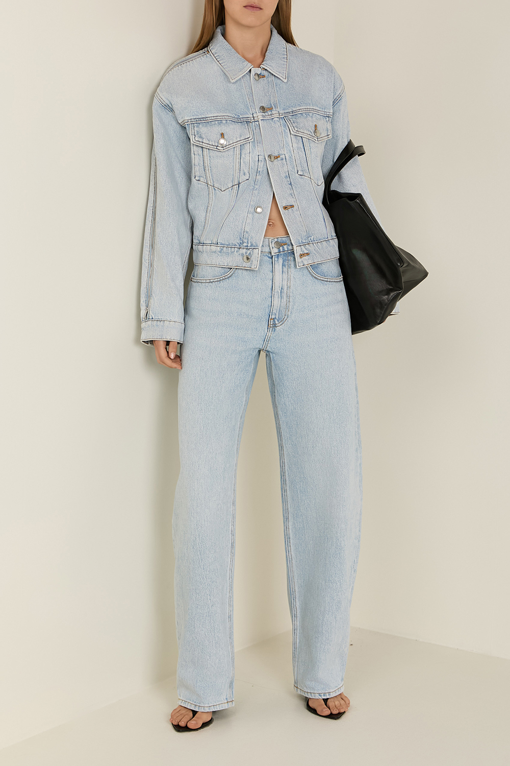 תמונת דוגמן קידמית של תיק טוט