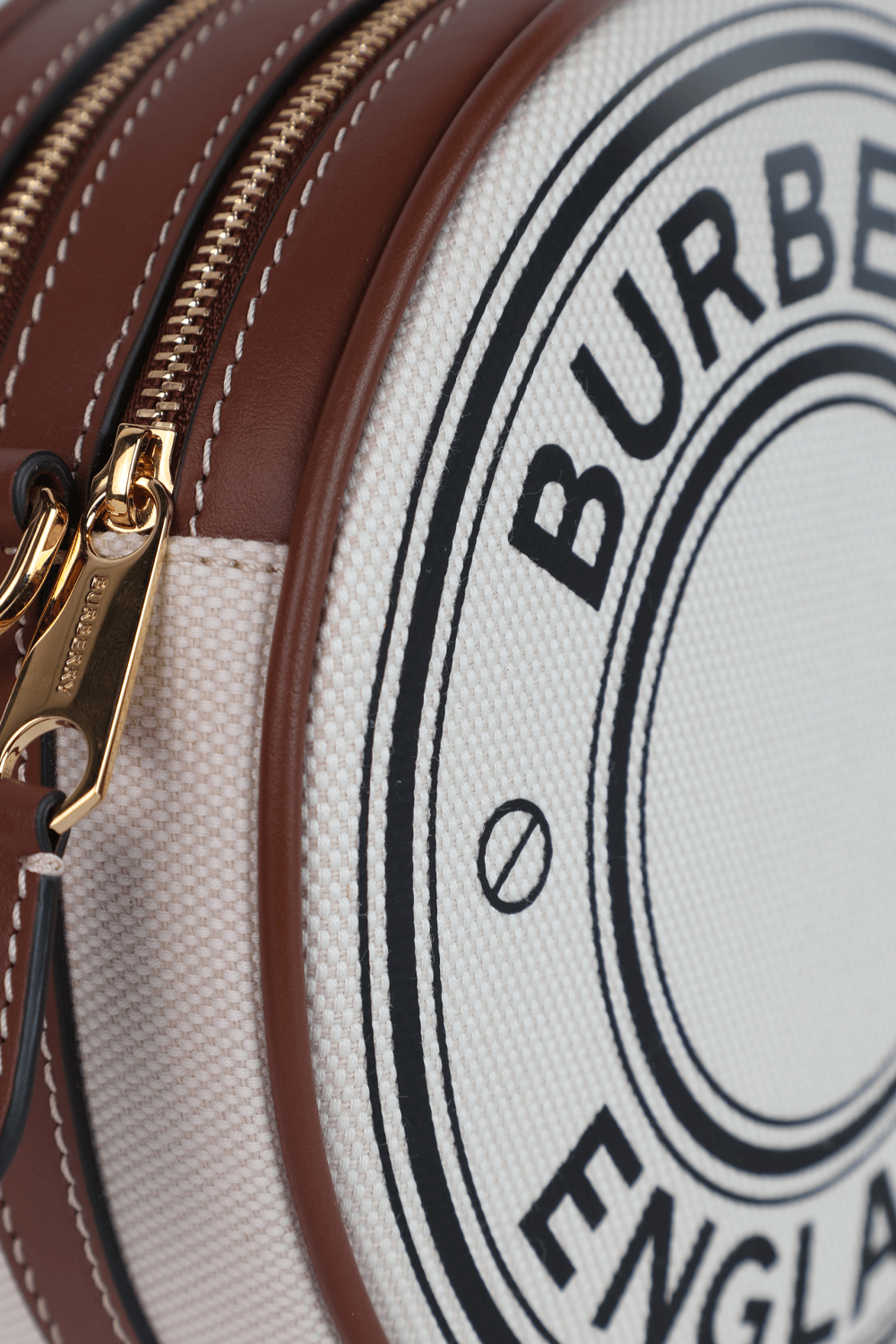 תמונת תקריב של Shoulder Bag in Natural