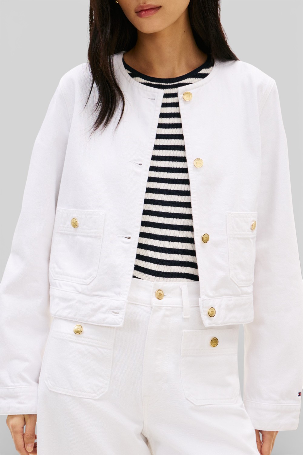 תמונת דוגמן קידמית של ז'קט ג'ינס