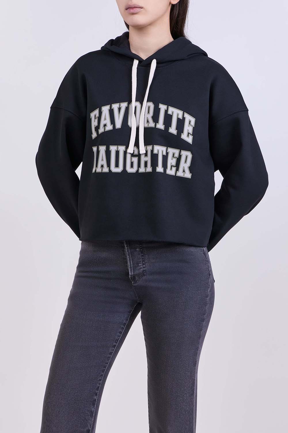 תמונת דוגמן קידמית של קפוצ'ון בגזרת קרופ