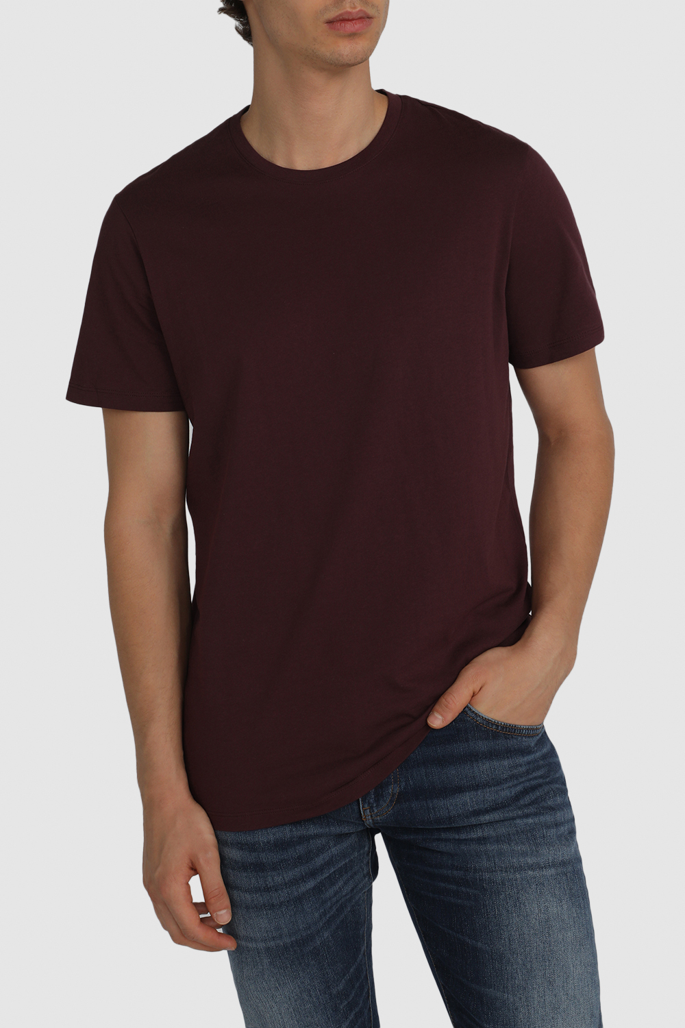 תמונת דוגמן קידמית של חולצת טי