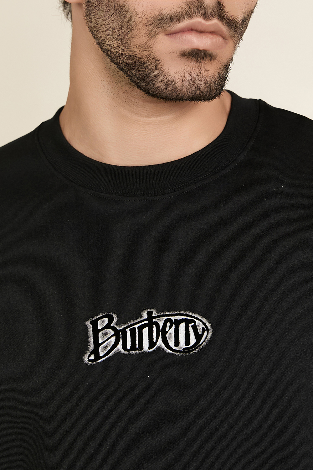 תמונת תקריב דוגמן של חולצת טי