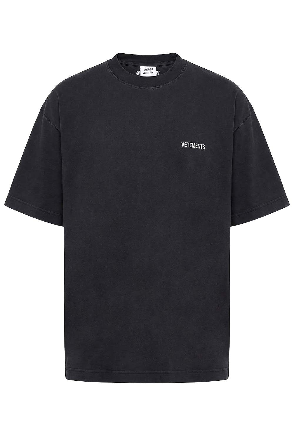 תמונה קידמית של חולצת טי