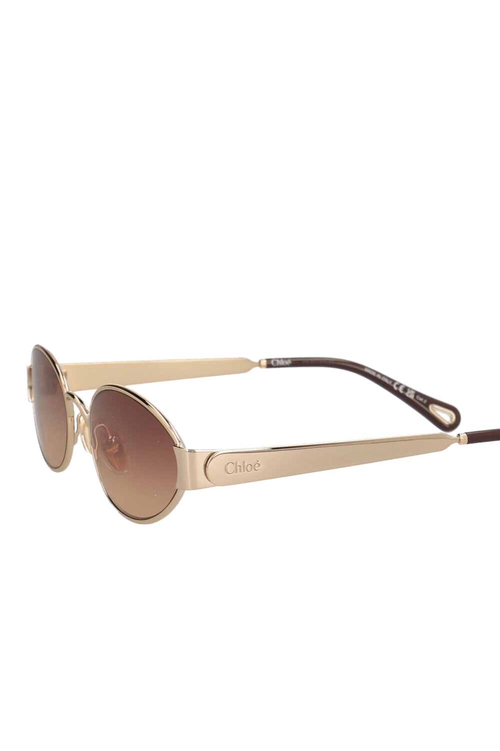 תמונת תקריב של משקפי שמש