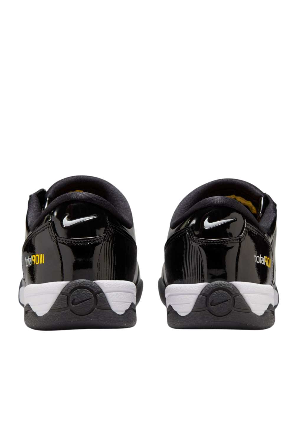 נעלי סניקרס