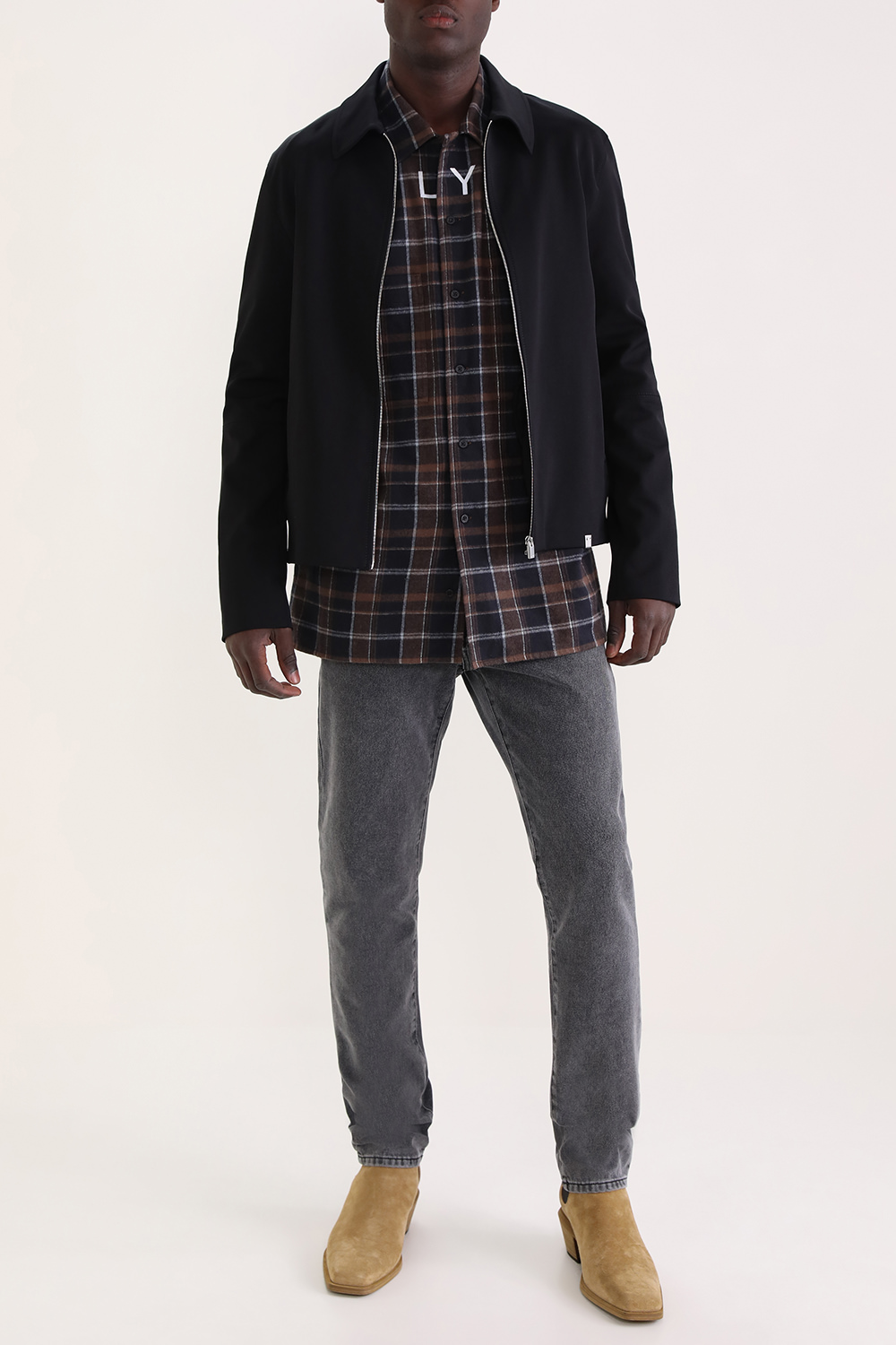 תמונת דוגמן קידמית של מגפי טקסן מעור זמש