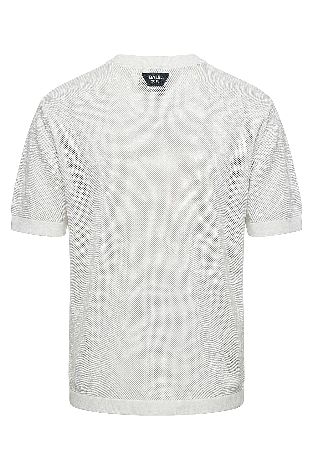 תמונה אחורית של חולצת טי