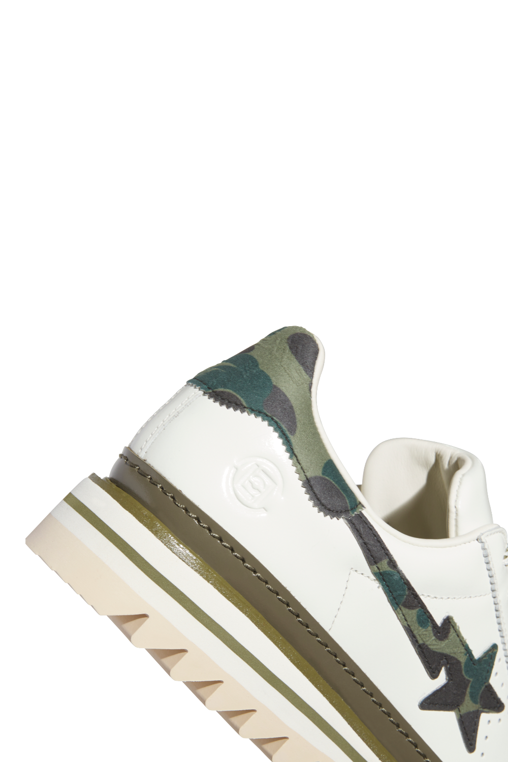 נעלי סניקרס