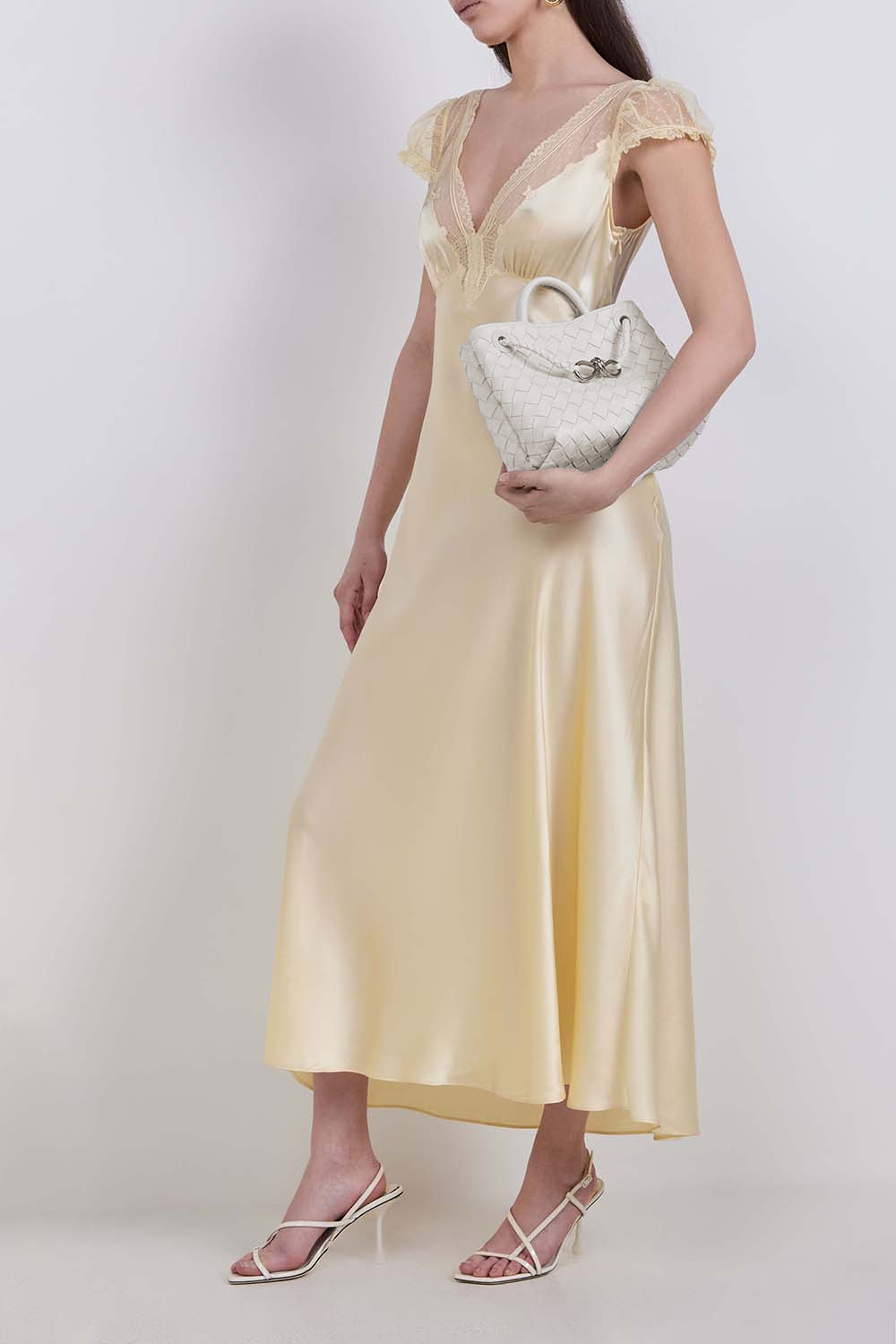 תמונת דוגמן קידמית של תיק קרוסבודי אנדיאמו סמול