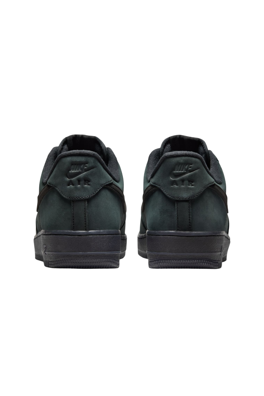 תמונת תקריב של נעלי סניקרס אייר פורס 1 07