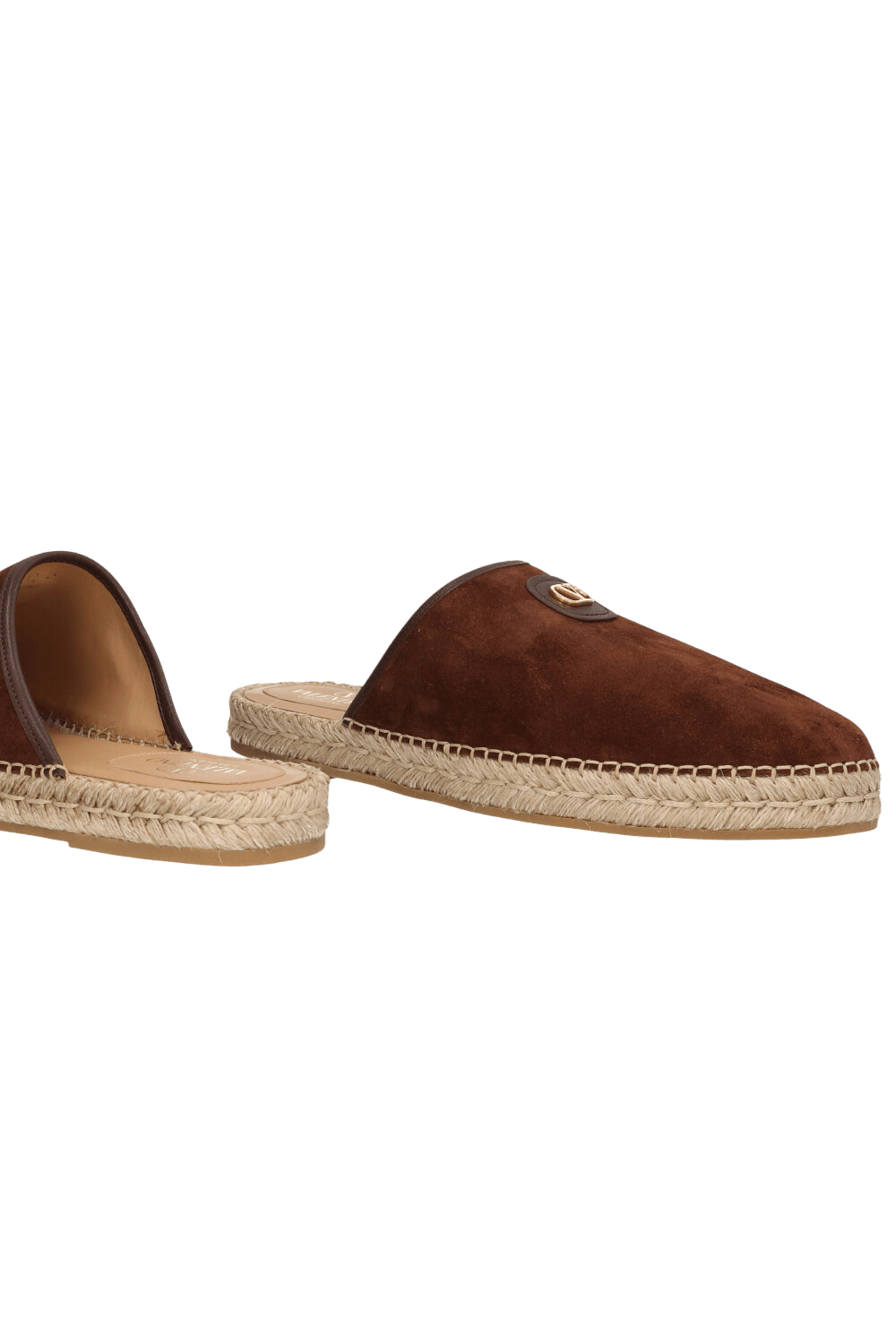 תמונת תקריב של נעלי מיולס אספדריל