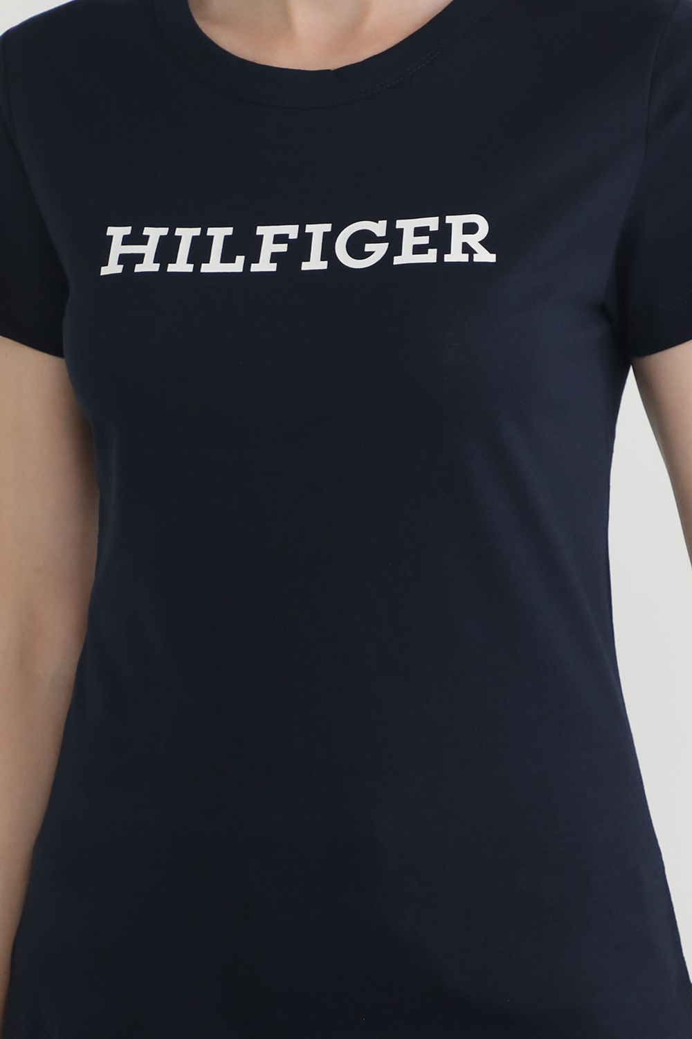 חולצת טי עם הדפס TOMMY HILFIGER