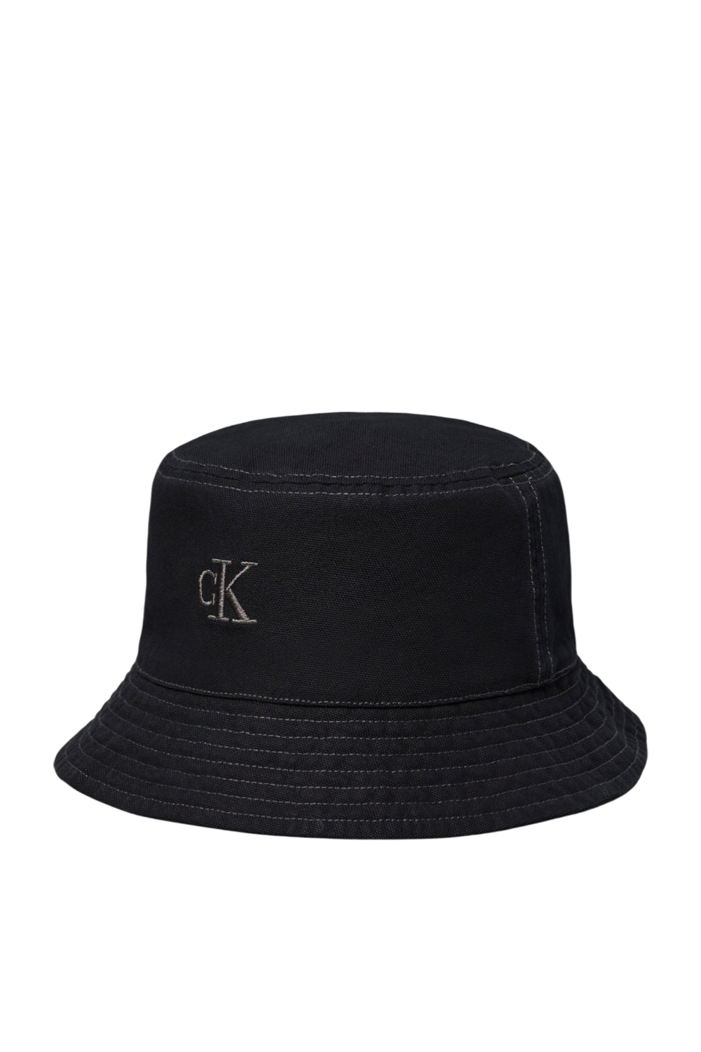 תמונה קידמית של כובע באקט