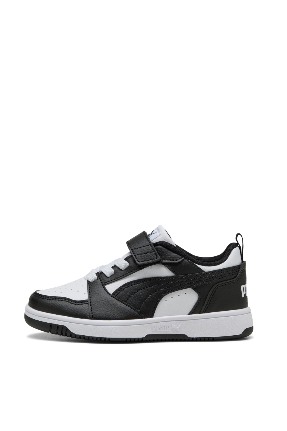 תמונה אחורית של נעלי סניקרס