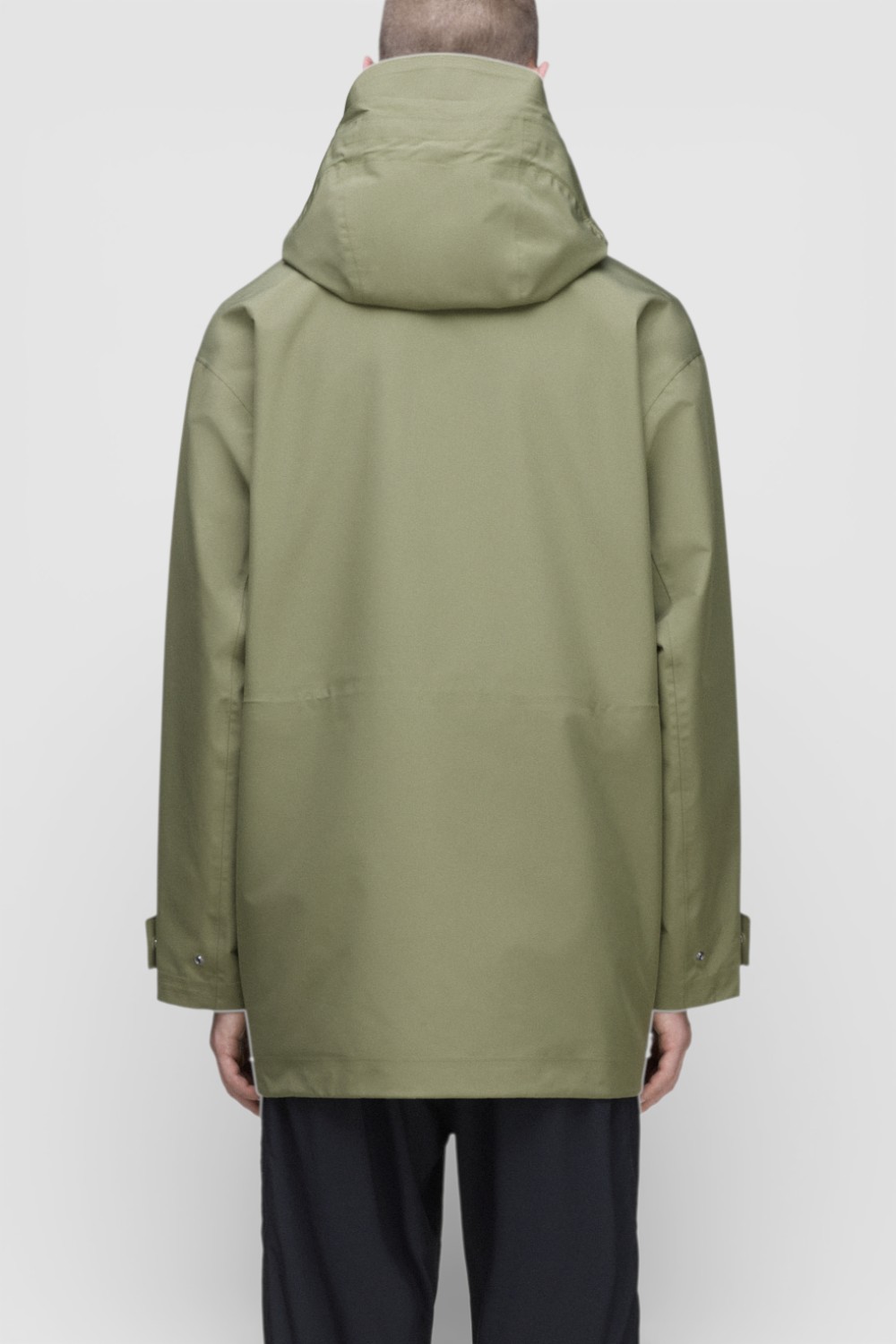 תמונת דוגמן אחורית של מעיל פרקה