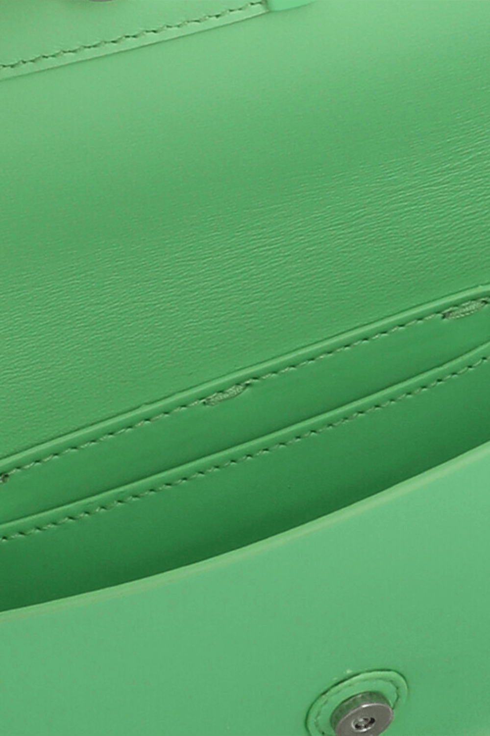 תיק באגט מיני תמונת פנים של תיק באגט מיני