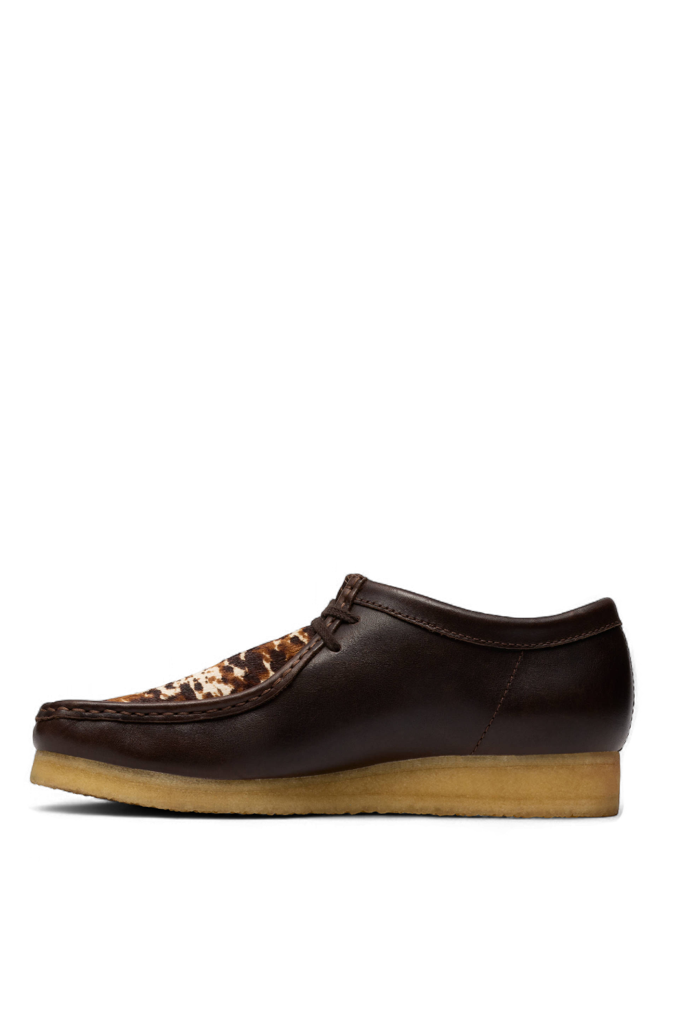 תמונה אחורית של נעלי מוקסינים וולבי