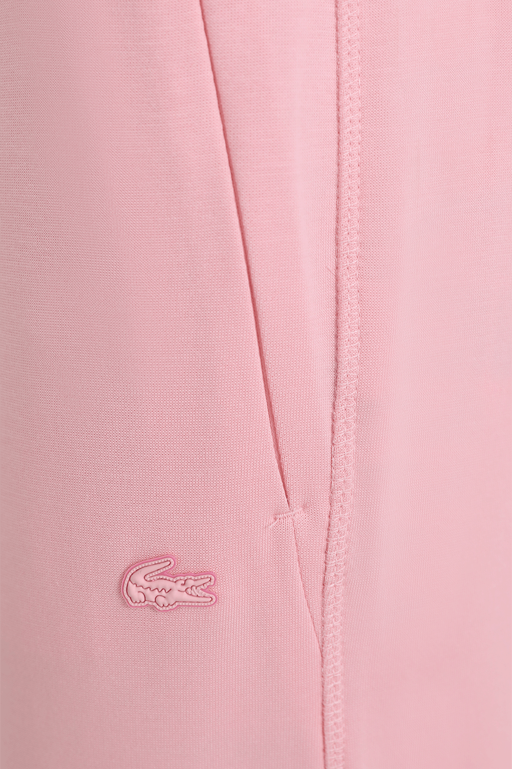 תמונה אחורית של מכנסי ג`וג