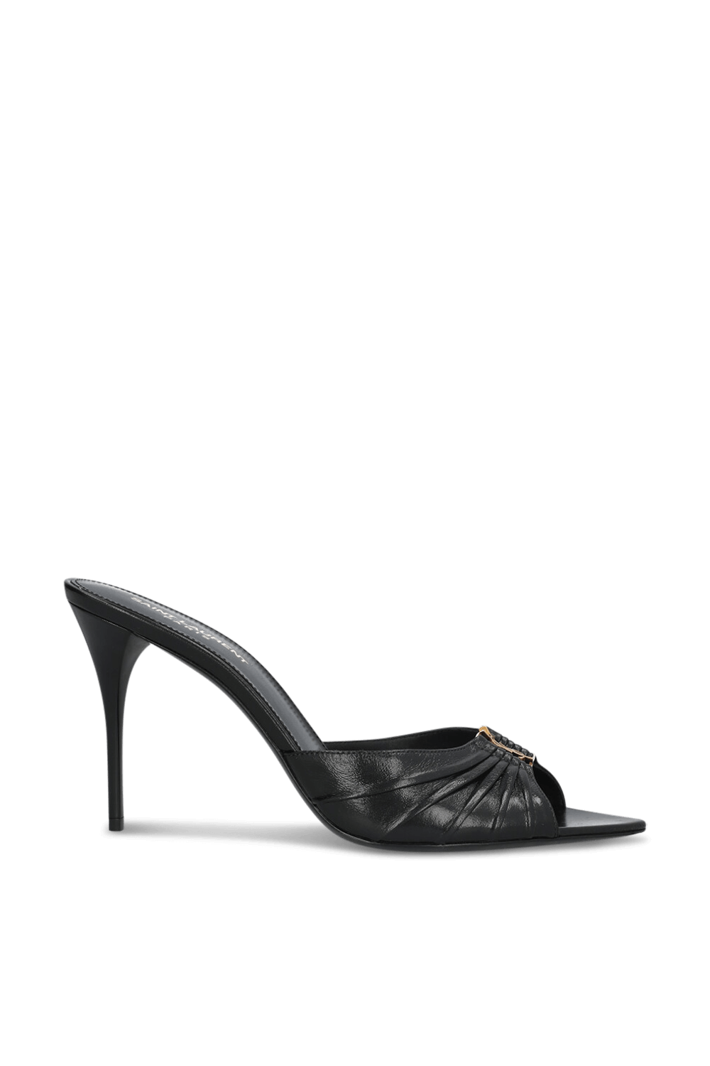 תמונה קידמית של נעלי עקב מיולס