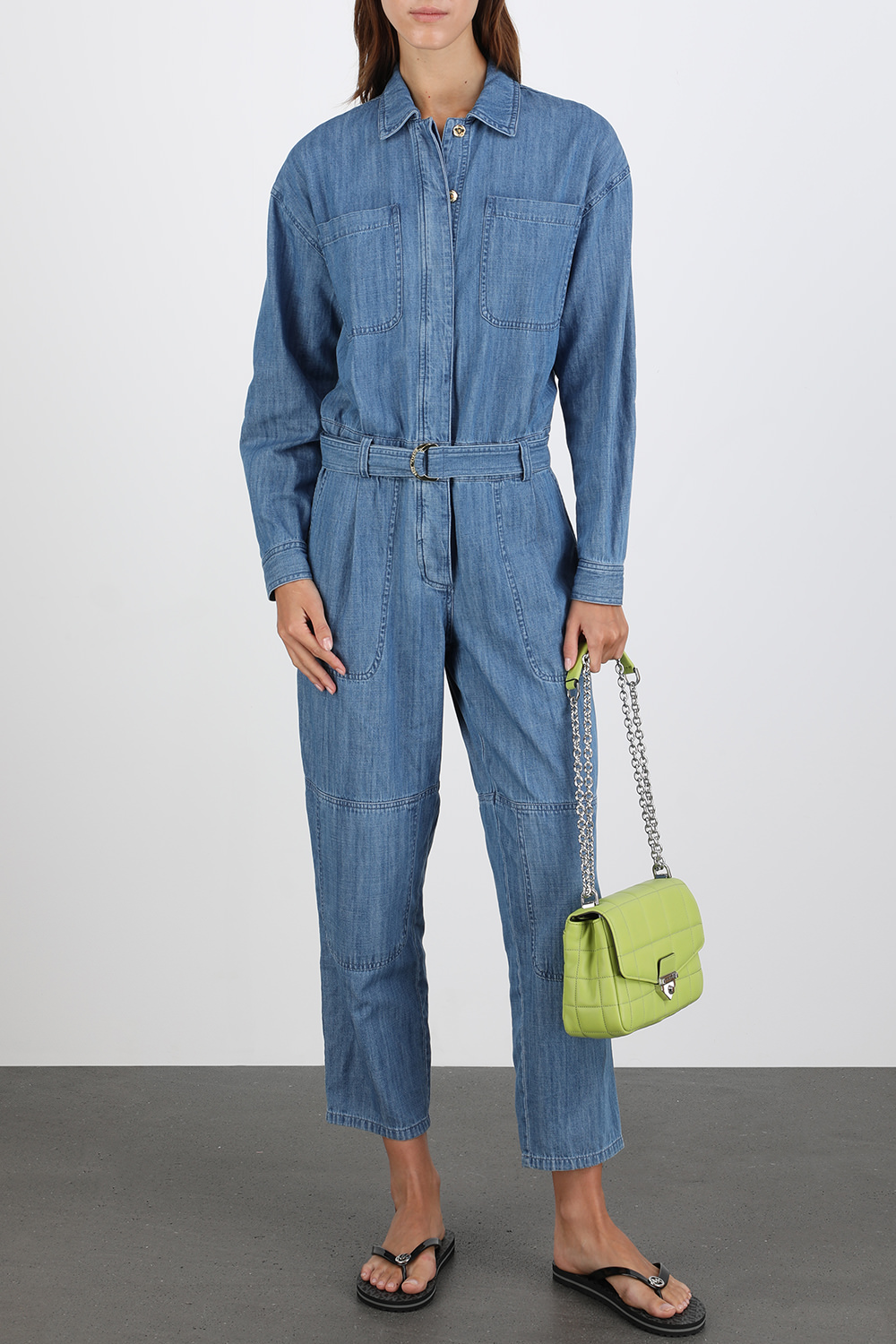 תמונת דוגמן קידמית של Flip Flop in Black