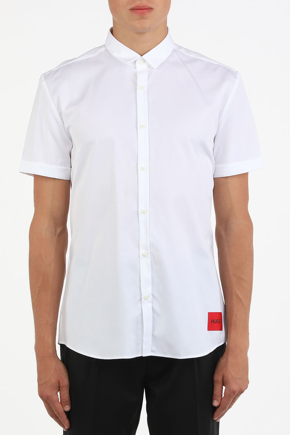 תמונת דוגמן קידמית של Slim-Fit Shirt in White