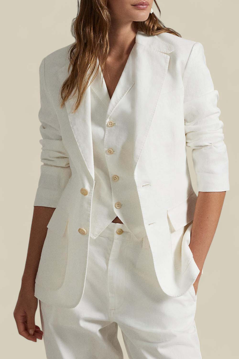 תמונת דוגמן קידמית של בלייזר פשתן