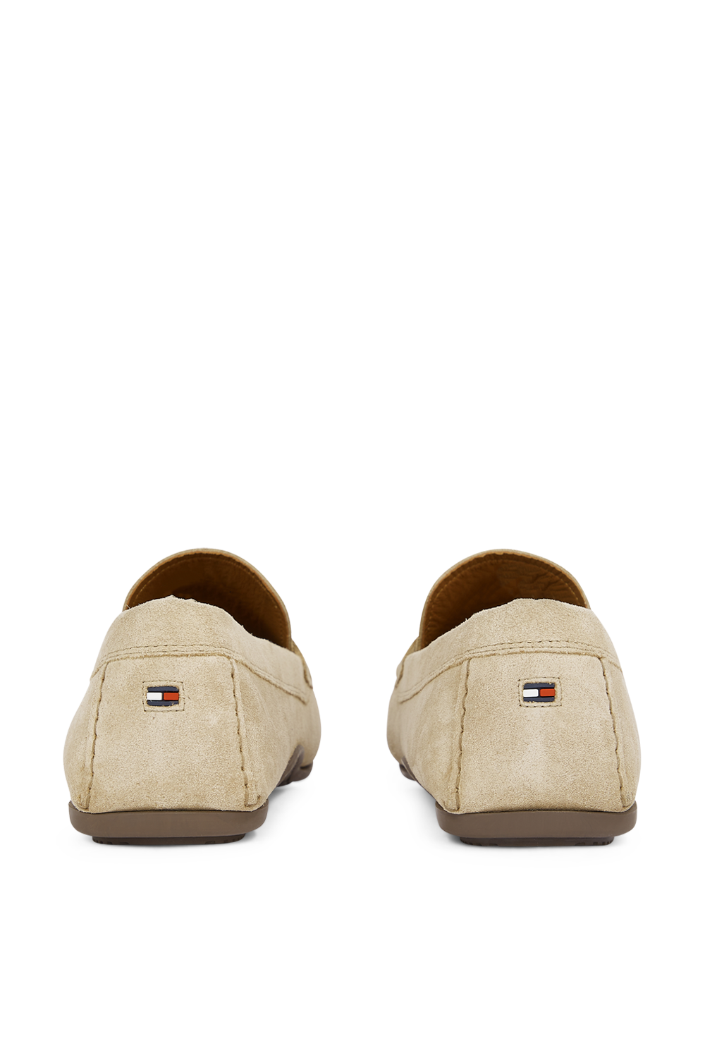 תמונה אחורית של נעלי מוקסינים