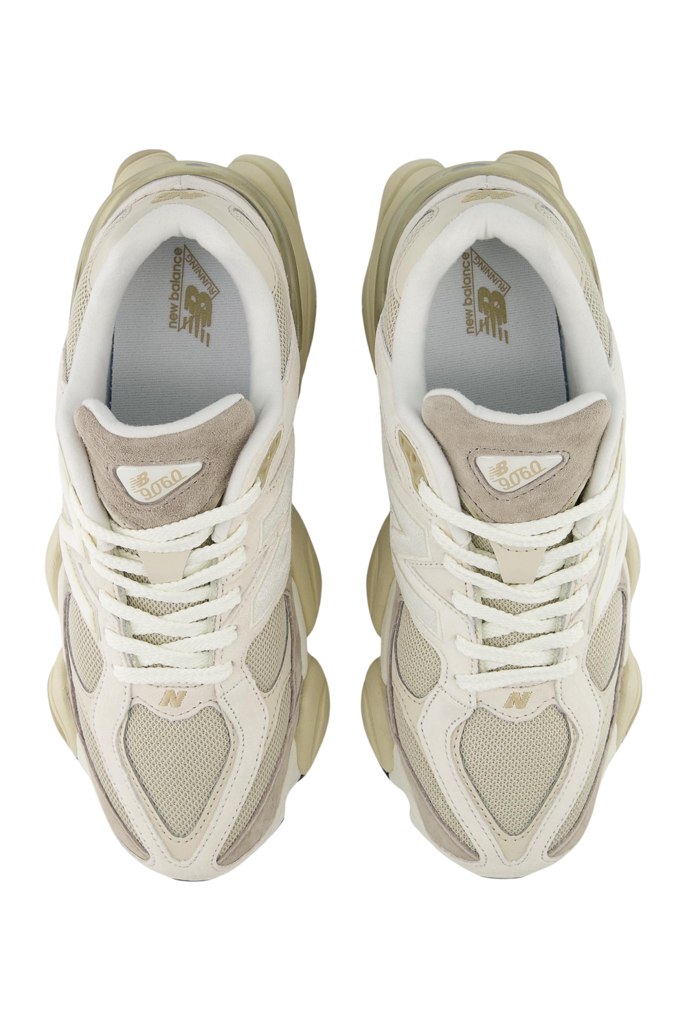 תמונת פנים של נעלי סניקרס 9060