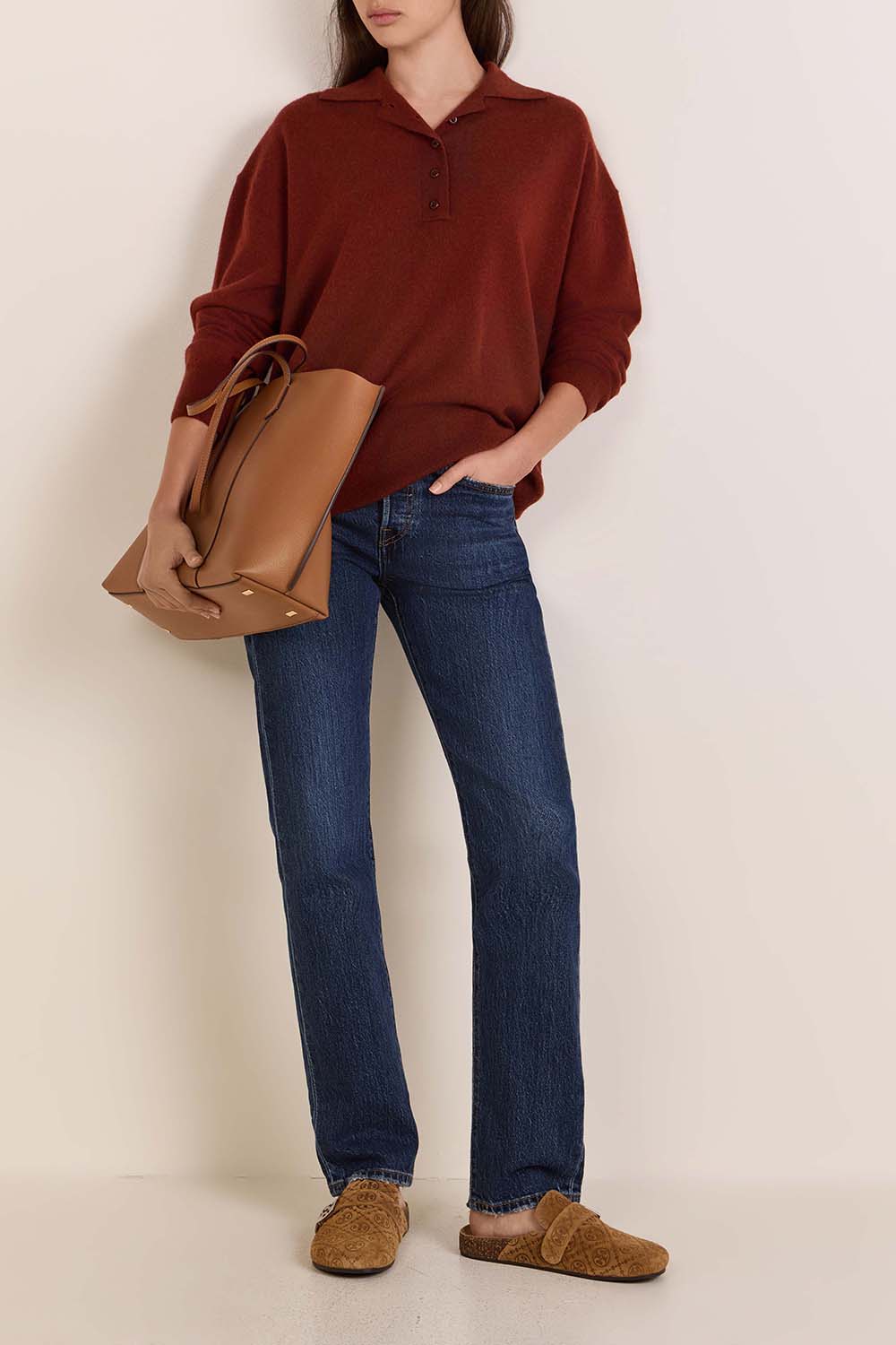 תמונת דוגמן קידמית של תיק נשיאה פרי