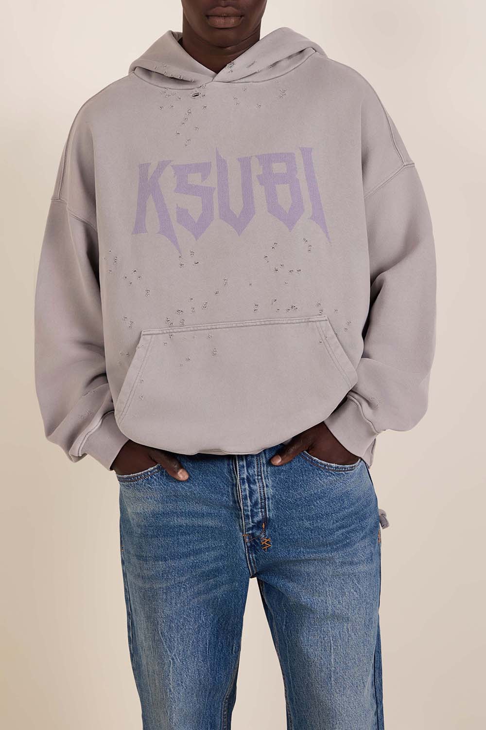 תמונת דוגמן קידמית של קפוצ'ון