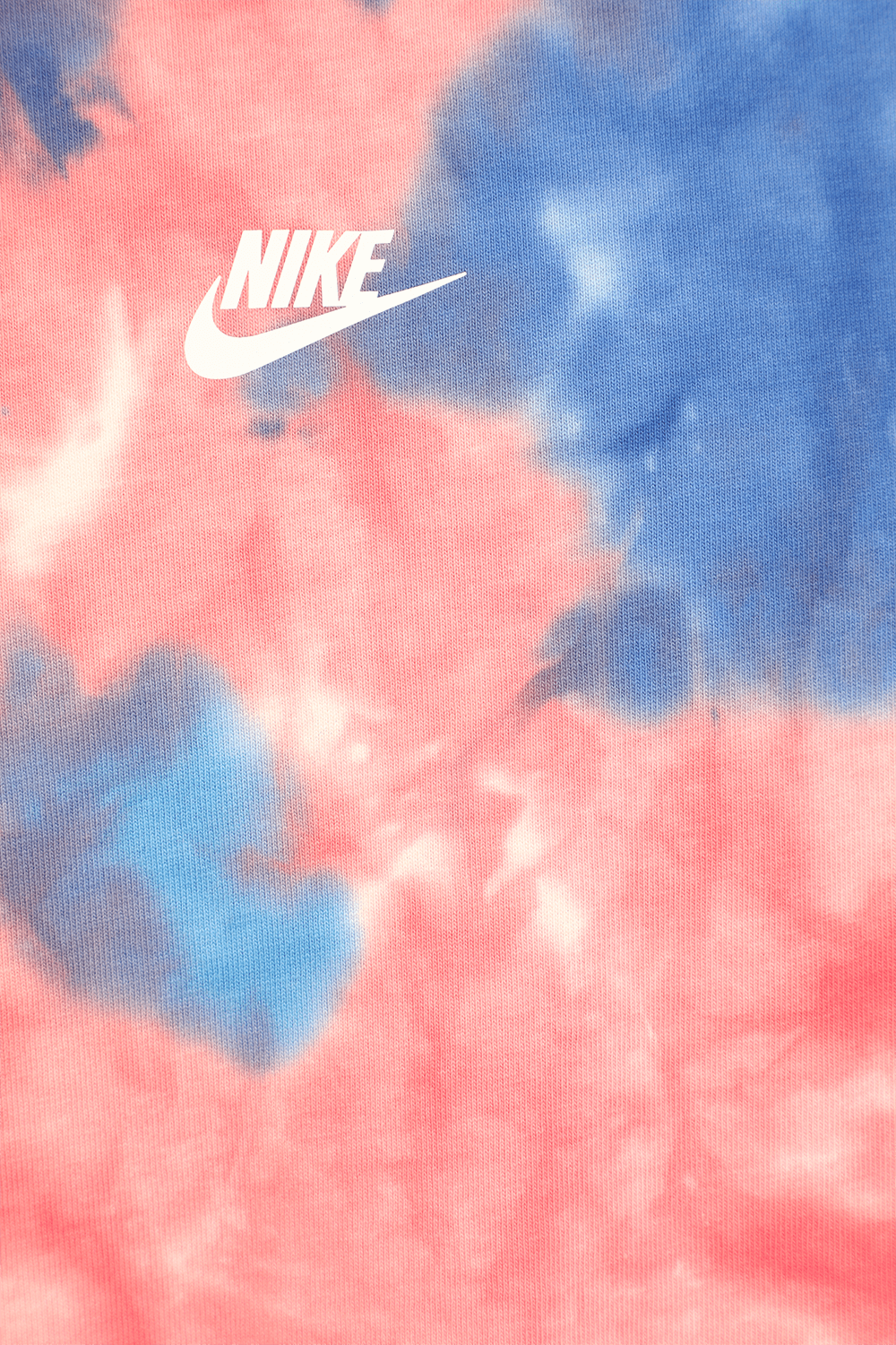 תמונה אחורית של טי שירט טאי דאי בגווני ורוד וכחול