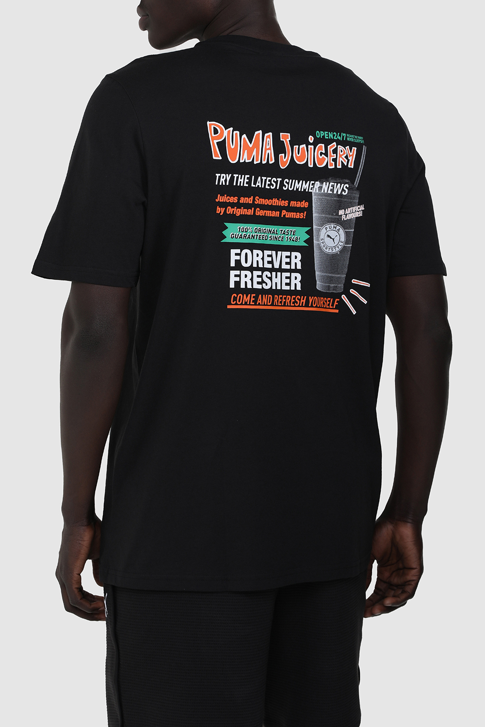 תמונת דוגמן אחורית של חולצת טי