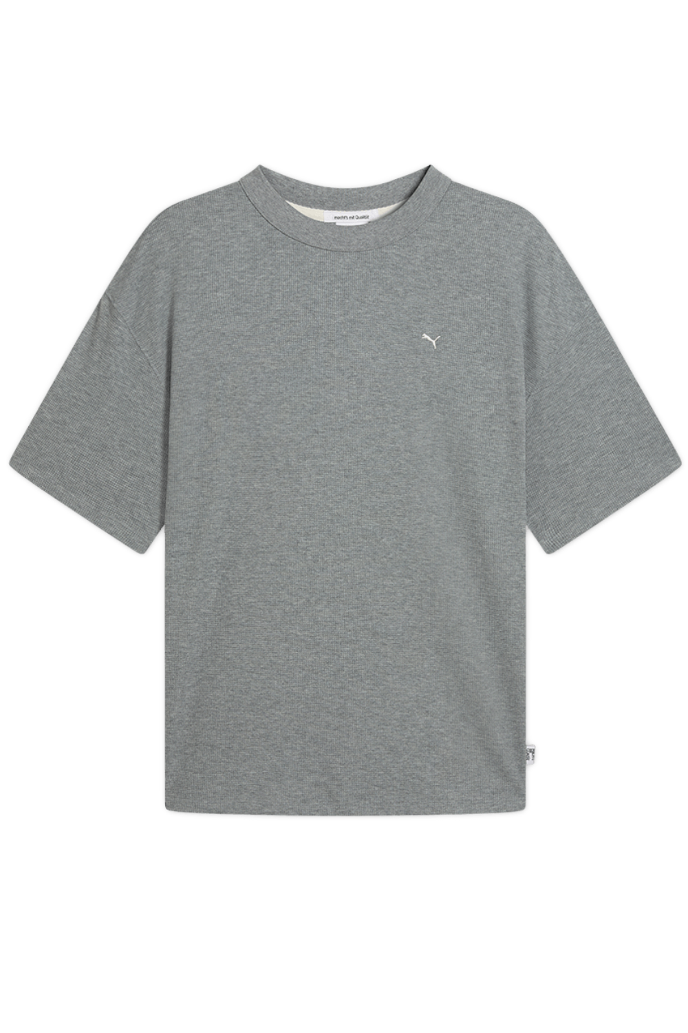 תמונה קידמית של חולצת טי