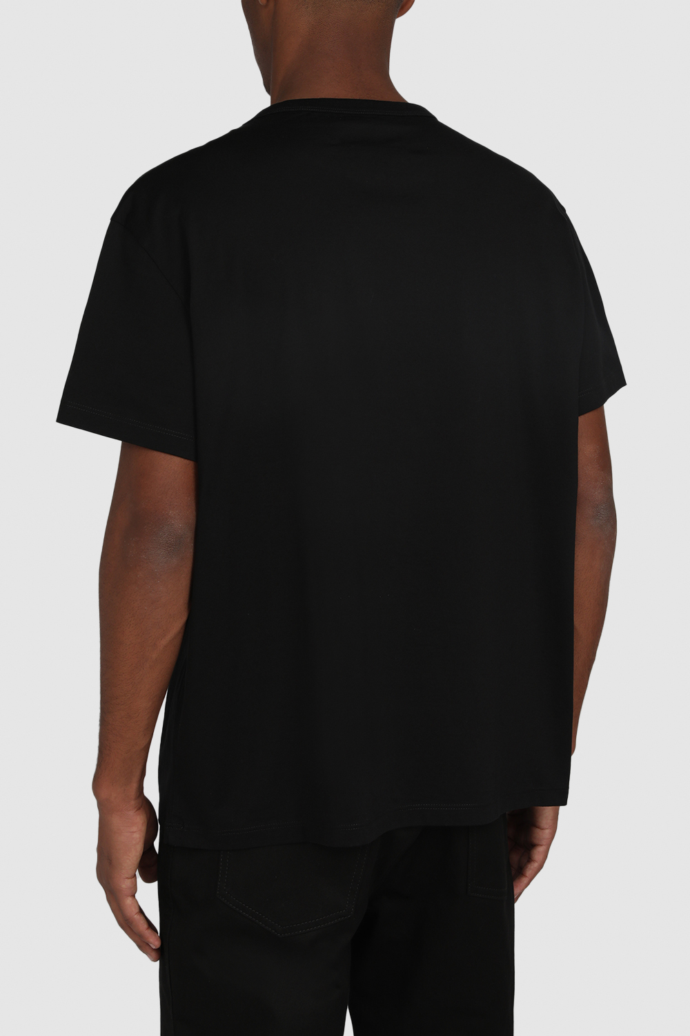 תמונת תקריב דוגמן של חולצת טי